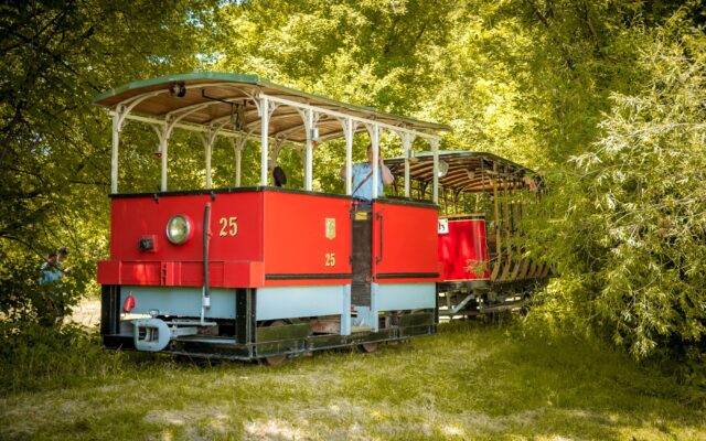 Lendkanaltramway
