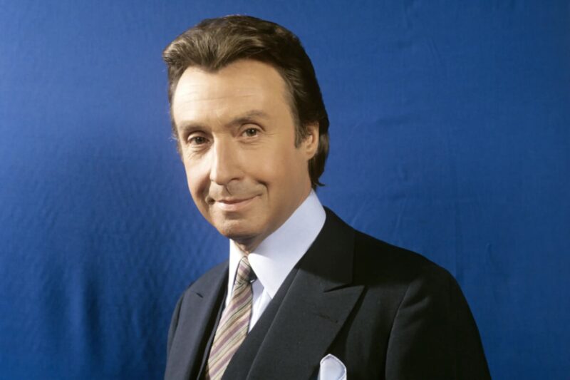 Zeitreise in die goldene TV-Ära: Chris Kaye bringt die Hits und den Schmäh von Peter Alexander ins Casineum Velden.