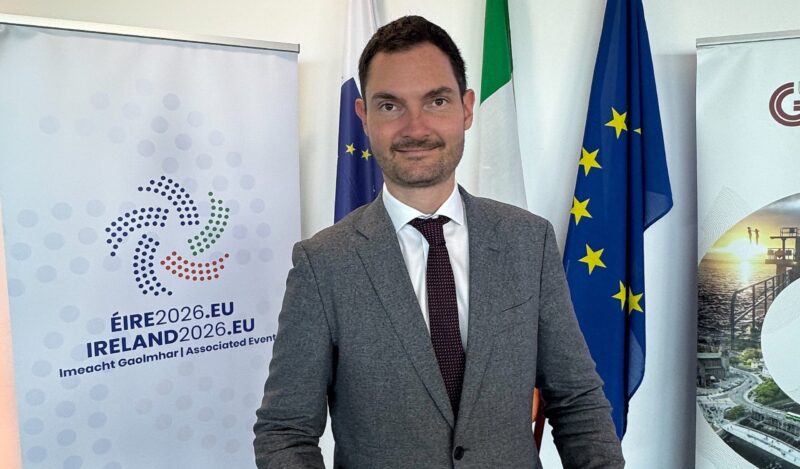 Landesrat Peter Reichmann vertritt die Interessen der heimischen Mikroelektronik-Branche bei der ECON-Tagung in Irland.